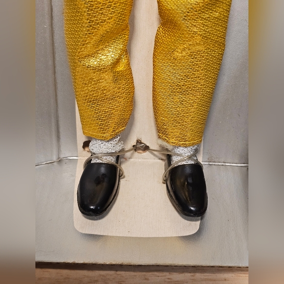 Vintage 1984 Michael Jackson Superstar Of The 80's Grammy Awards Outfit Poseable - Picture 11 of 11